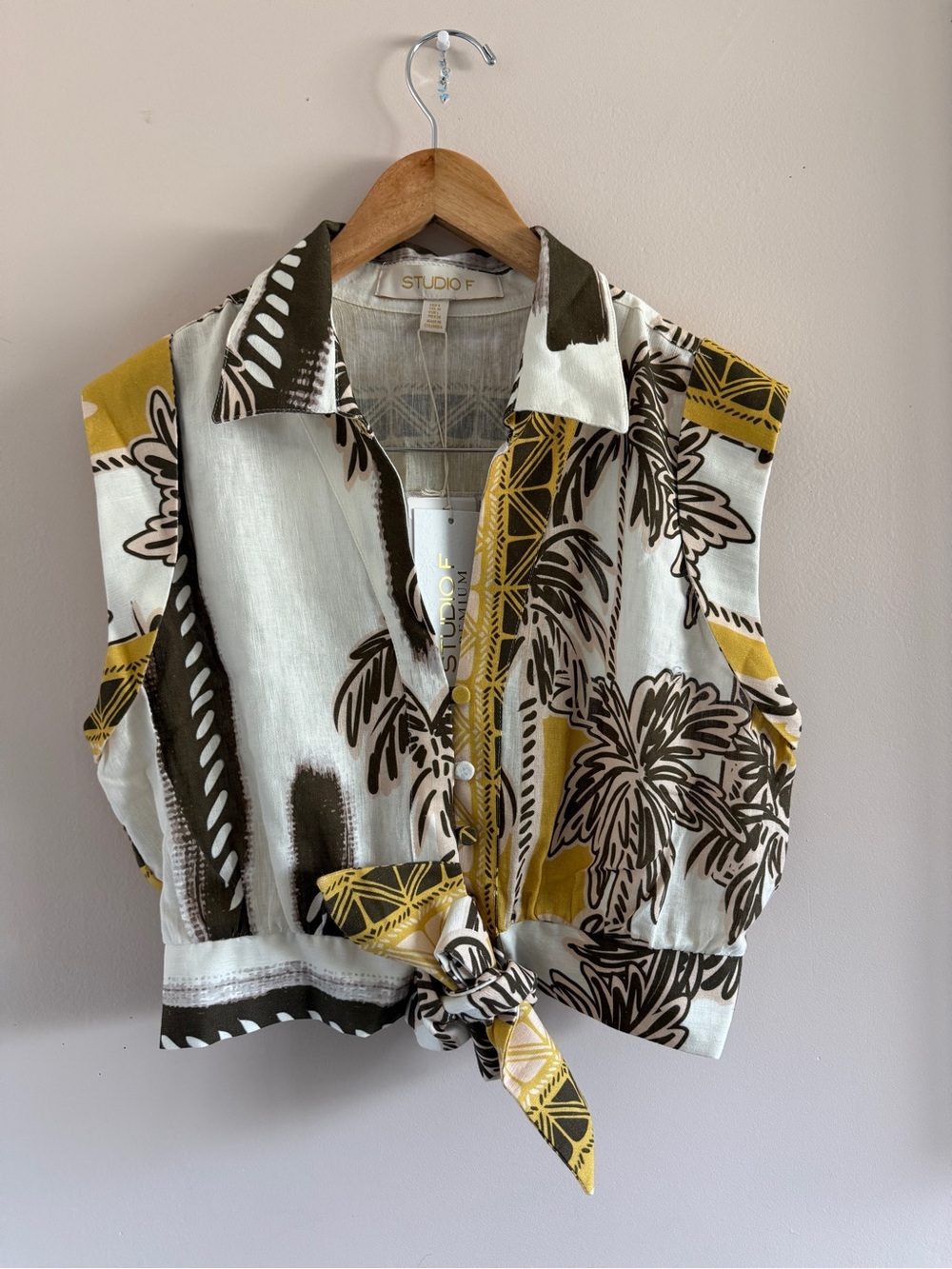 Studio Sleeveless Tie-Front Crop Top in White, Olive & Mustard
